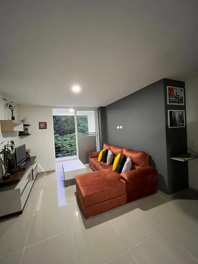 Apto Medellín 0*,  Colombia