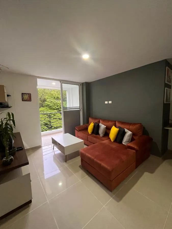 Apto Medellín 0*,  Kolombiya